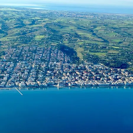Minu Sonniges In Direkter Strandnaehe, Schnelles Internet, Freies Parken, Nahe Flughafen