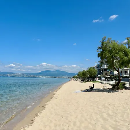 Minu Sonniges In Direkter Strandnähe, Schnelles Internet, Freies Parken, Nahe Flughafen Apartment