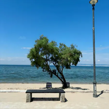 Minu Sonniges In Direkter Strandnaehe, Schnelles Internet, Freies Parken, Nahe Flughafen Peraia (Thessaloniki)