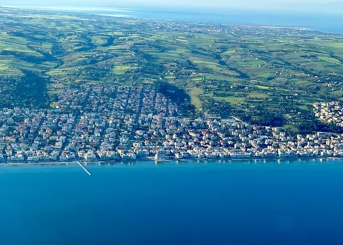 Minu Sonniges In Direkter Strandnaehe, Schnelles Internet, Freies Parken, Nahe Flughafen